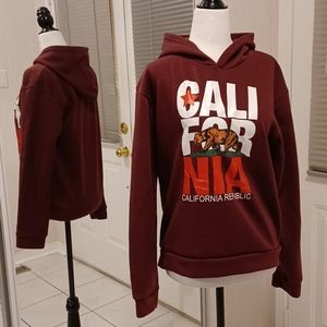 4/$60 New Burgundy California Hoodie - Size Small